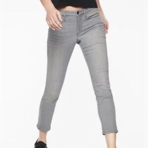 Athleta Sculptek Crop Jeans 8 Granite Wash EUC